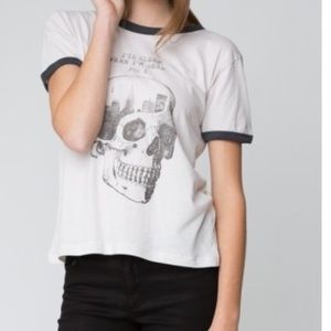 Brandy Melville sleep skull t-shirt